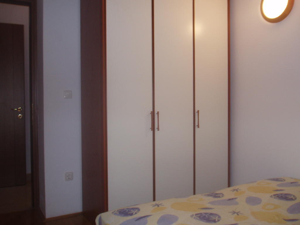 Apartments Romana Slatine Szoba fotó