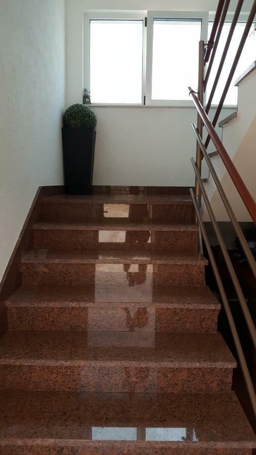 Apartments Romana Slatine Kültér fotó