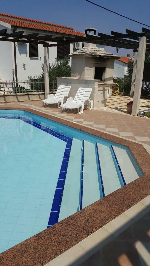 Apartments Romana Slatine Kültér fotó